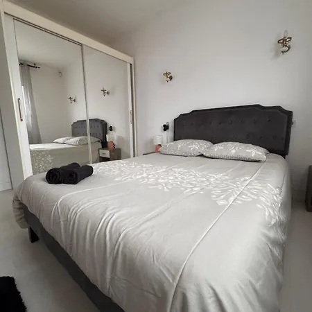 Semesterbostad Maison Des Rivages 3 Saint-Gereon